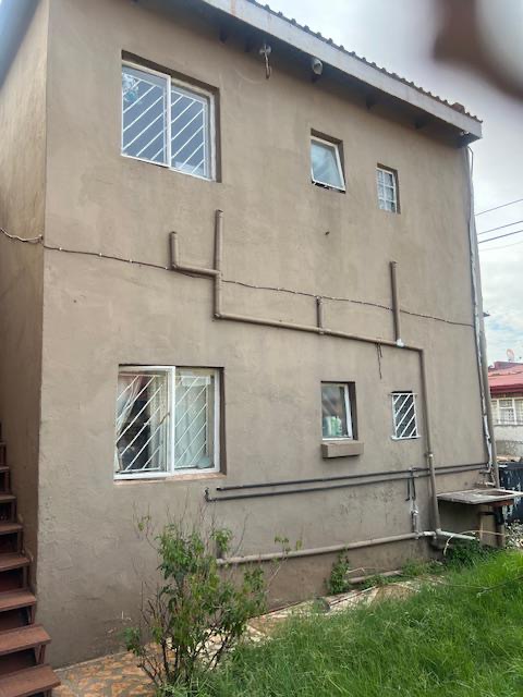 Neon Avenue — Double Storey Investment